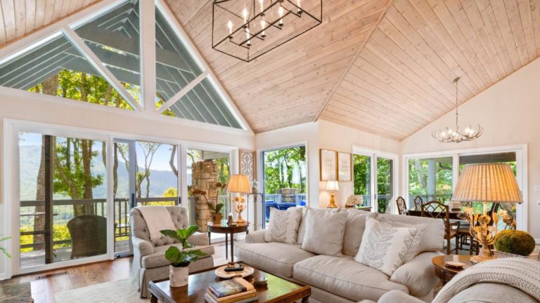 Why a Tongue and Groove Ceiling Might Be the Best Design Decision You’ll Ever Make